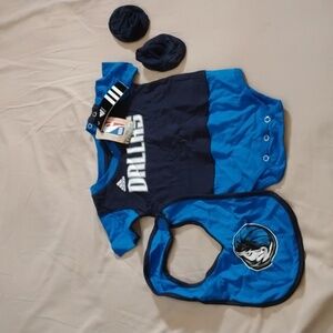 Adidas NBA Baby Clothing Set, Shirt, Bib, Socks